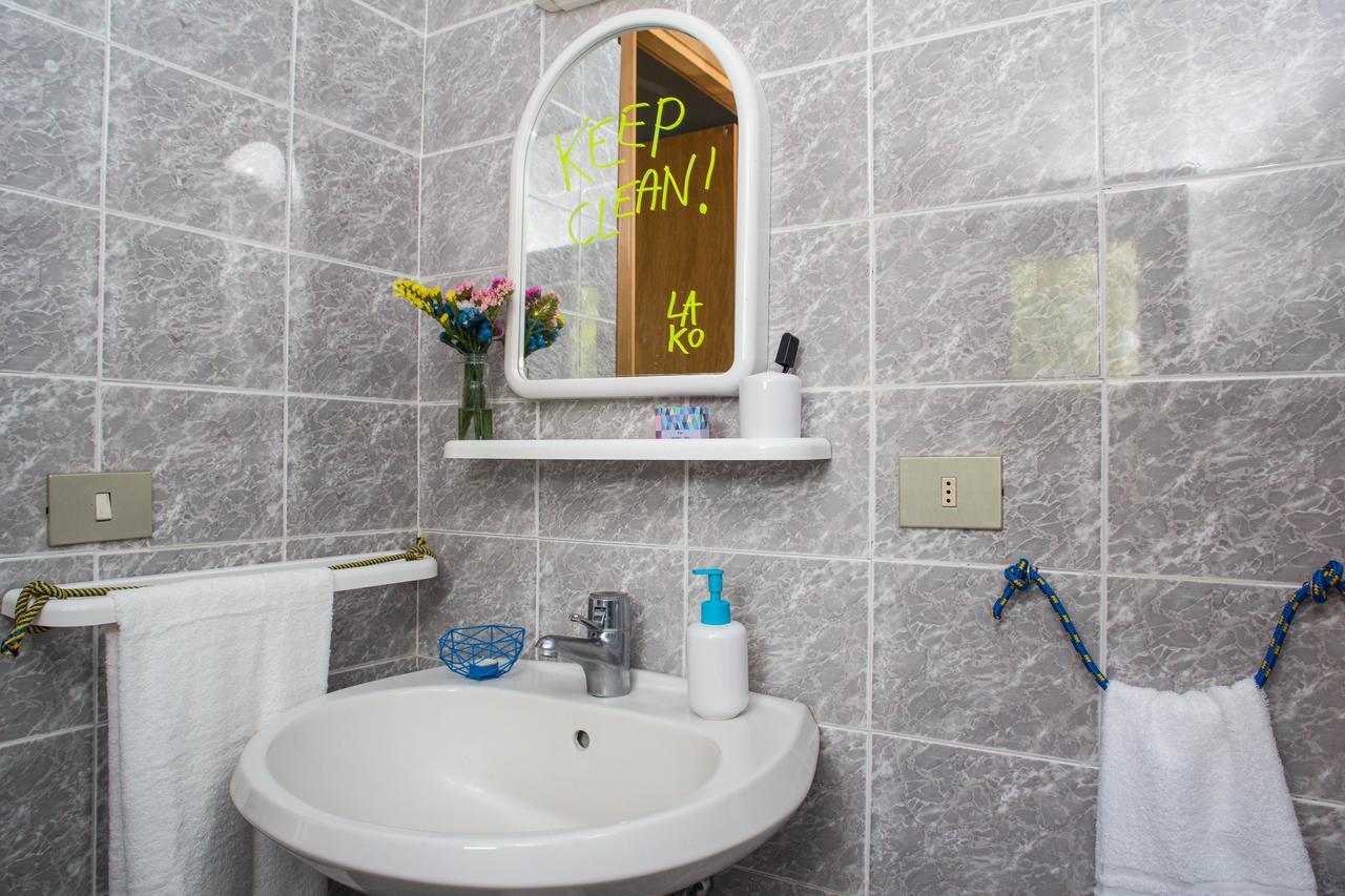 Lako Hostel Capodimonte Buitenkant foto